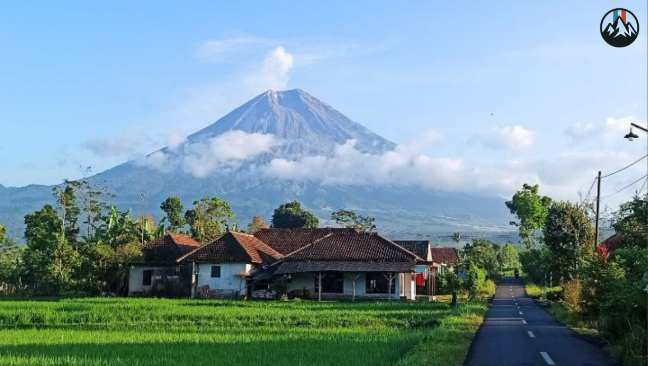 Tim Semeru Lava Tour